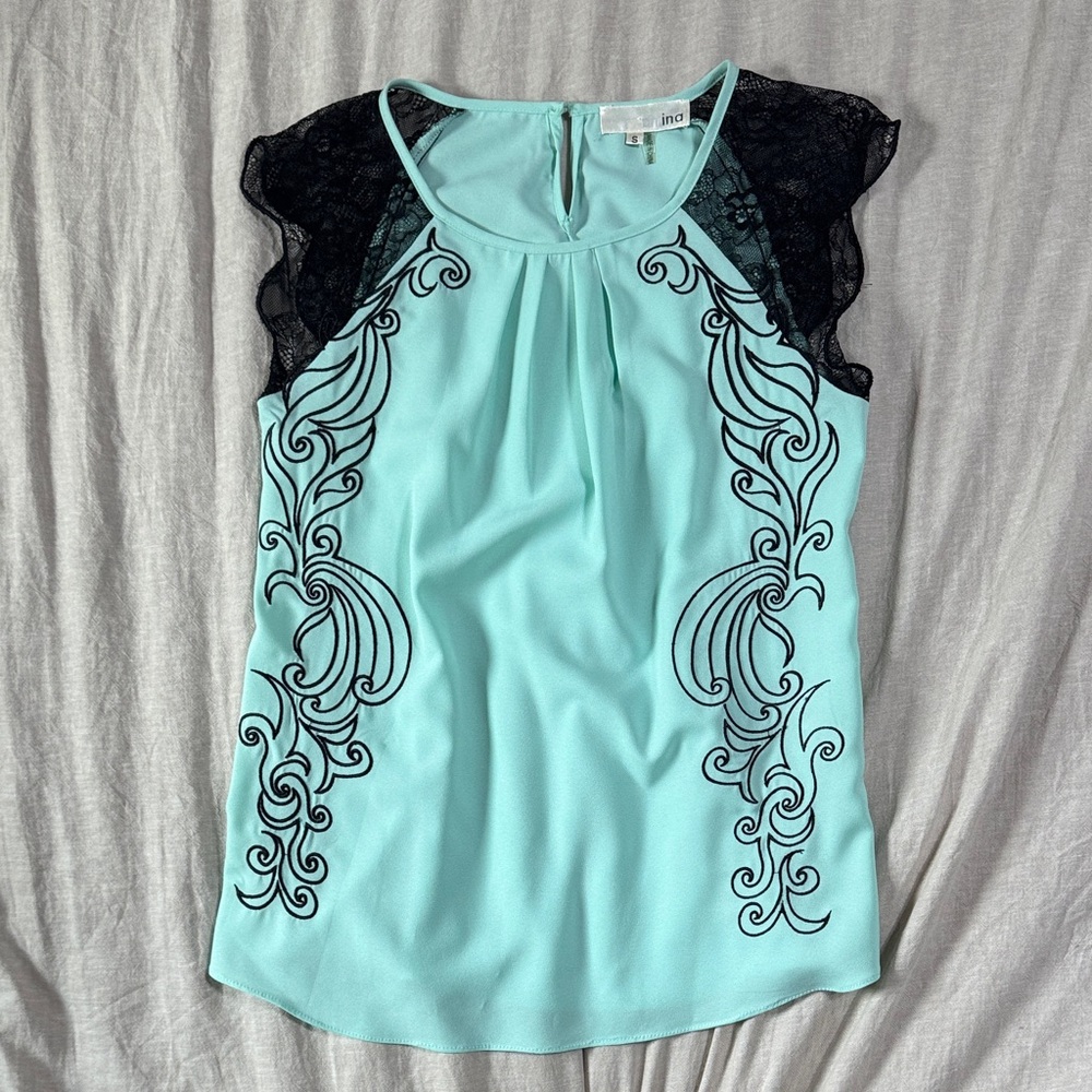 Chic Aqua Top with Black Lace Accents